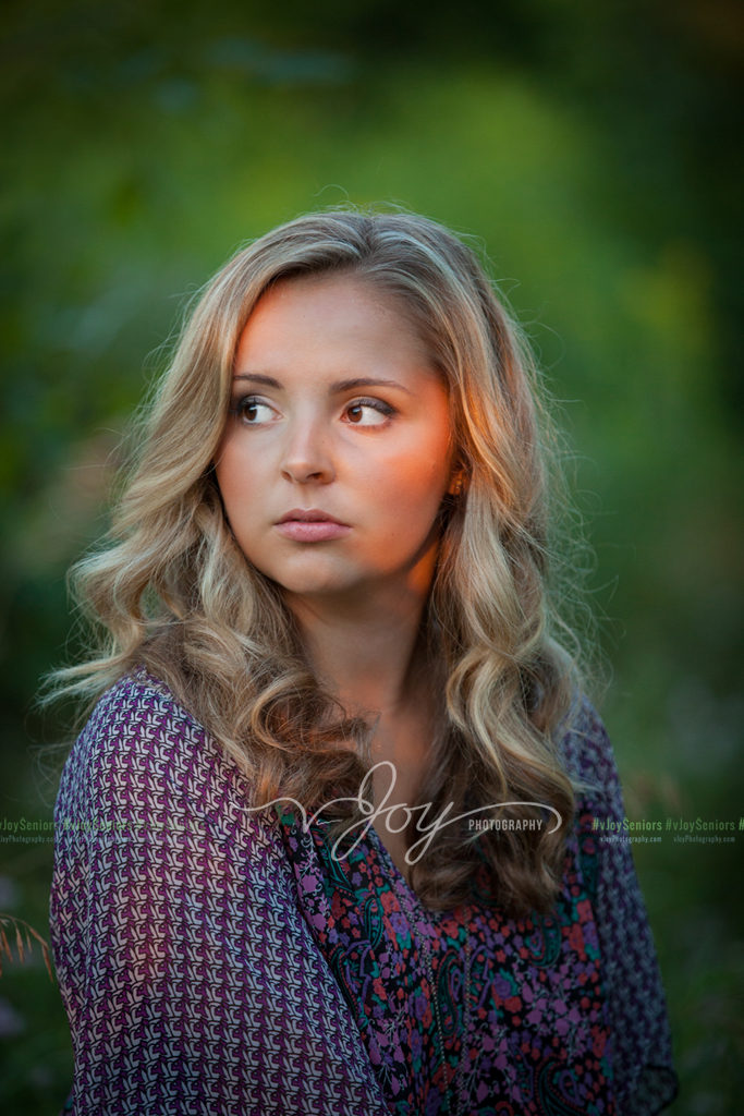 App - 2015.08.11-McKenna-L-High-School-Senior-Portrait-Photographer-Racine-WI-7389.2