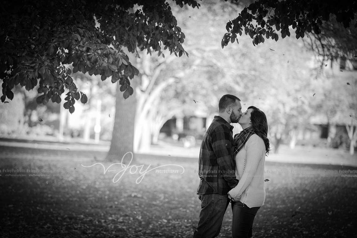 2016-10-23-nicole-and-matt-engagement-session-wedding-photographer-milwaukee-wisconsin-02-2