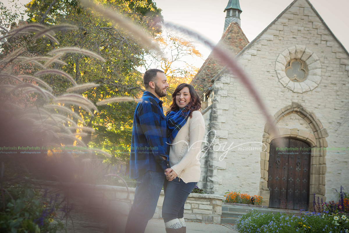 2016-10-23-nicole-and-matt-engagement-session-wedding-photographer-milwaukee-wisconsin-06