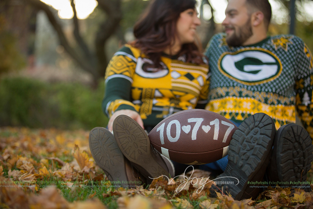 2016-10-23-nicole-and-matt-engagement-session-wedding-photographer-milwaukee-wisconsin-49